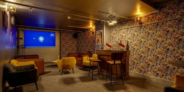 Le Smile Saloon 2 à Smile World Gaîté Montparnasse